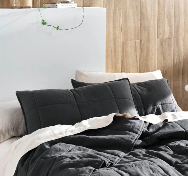 Nimes Linen Coverlet Magnet - Image 5